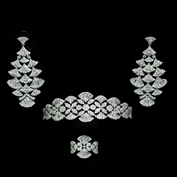 Bagle with earing  Bagle with earing