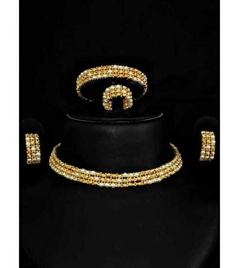 لمسات الذهب