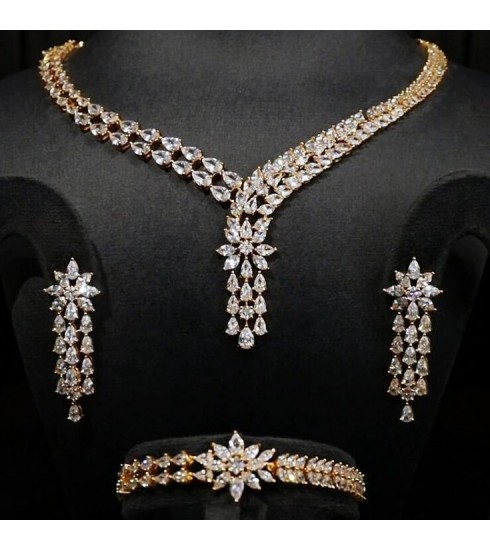 طقم زركون مميز